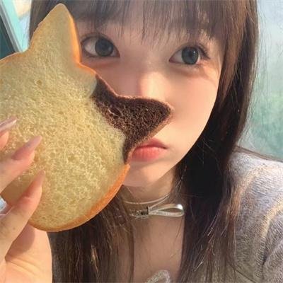 春风若有怜花意